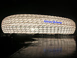 Allianz Arena Aussenhaut weiss